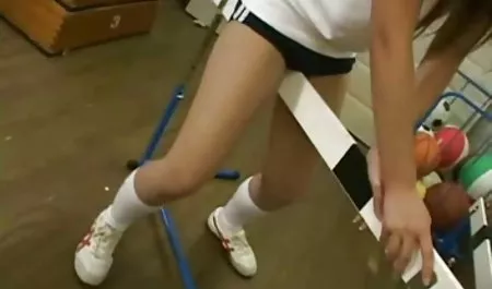 Sepong sex dewasa 3gp Tenggorokannya. Christie