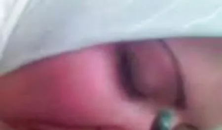 Dewasa rambut situs dewasa seks pirang wanita suka mengendarai kontol