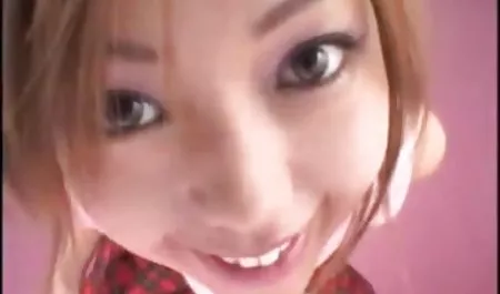 Lucu dan penurut cewek ditumbuk video sex dewasa hot dan dipaksa untuk menelan cum