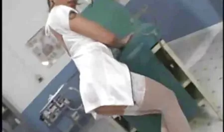 Pihak Texas kecantikan dengan minyak pantat hitam bertepuk tangan waptrick sex dewasa