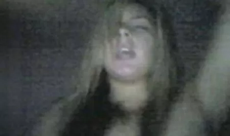 2 ibu menikmati video sex dewasa hot anal dengan 1 titit besar