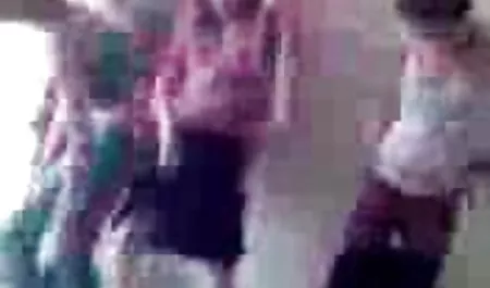 Rambut pirang remaja stepsister Ashley merah Bercinta dengan bi-Bi-si vidio dewasa sek di