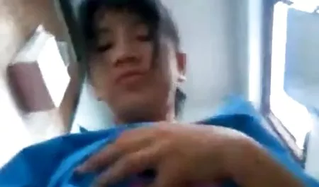 Dominasi sex dewasa video cewek majikan cewek pasak dan Banci Wanks di stoking