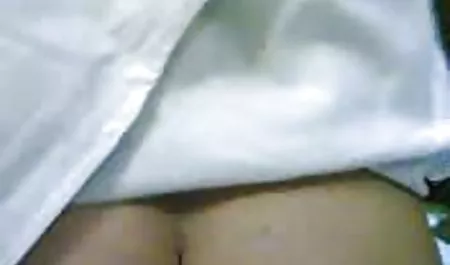 Menawan cewek seksi xxx sex dewasa dengan Toket besar Amatir Carla berjalan bi-Bi-si