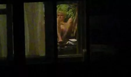 Victoria bokep tante setengah baya ibu bergabung dalam pasangan muda