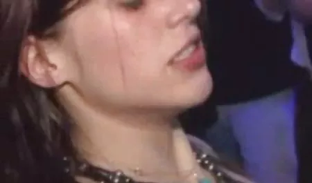 saham Bi suami istri dengan pria video sex dewasa 3gp